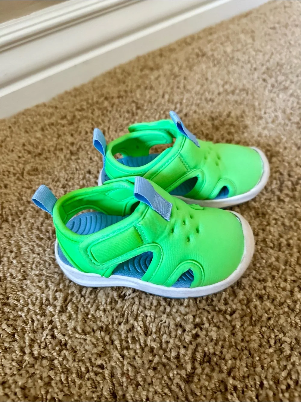 Cat & Jack #swimming #kids if